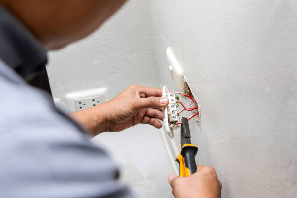 Best Affordable Electrician  in Jacksonvle, IL